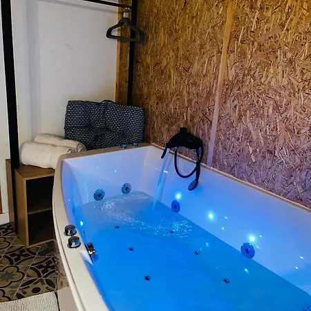 Vendégház Le A Bulles 3*